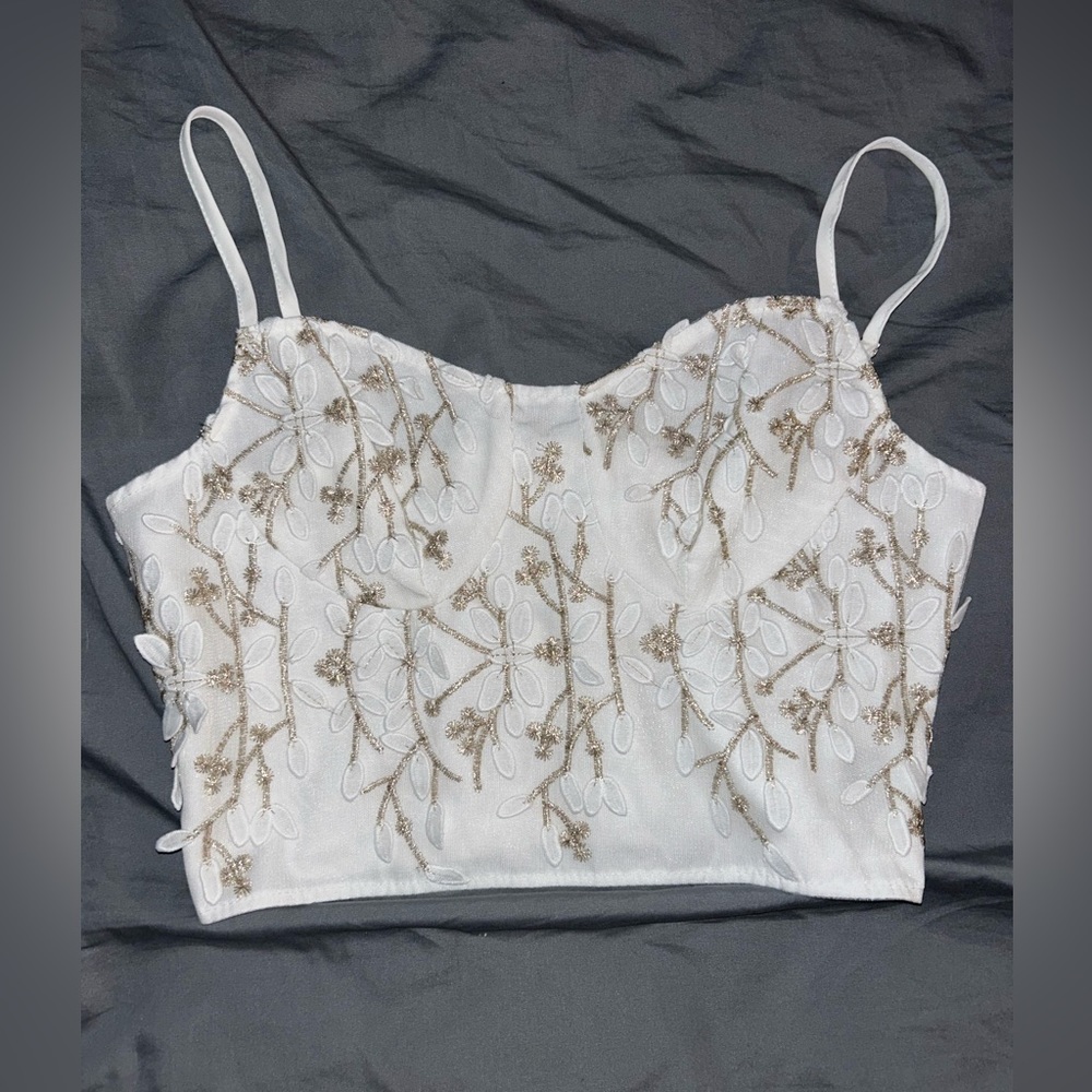 SHEIN White Flower Tank Top